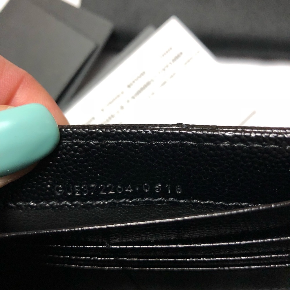 Sold ✅✅✅Saturday sale 💰Authentic ysl mono wallet - Picture 6 of 7